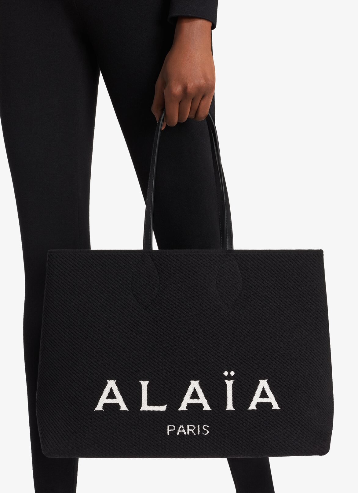 Small knit tote bag ALAÏA BLACK SMALL KNIT TOTE BAG